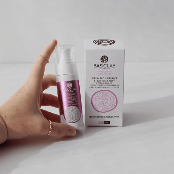 Serum regenerujące strukturę skóry z ceramiadami 1% i kompleksem peptydów 5% - BasicLab - 30 ml